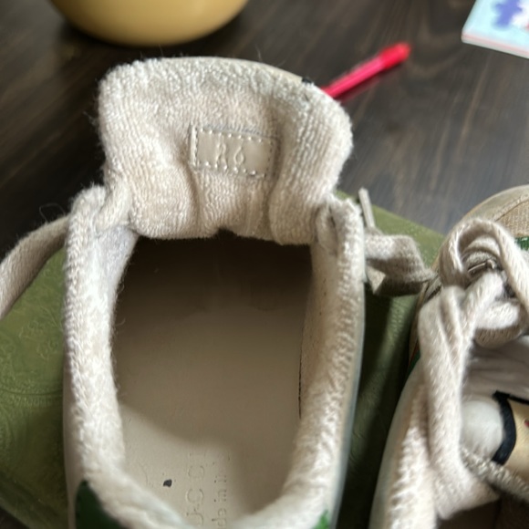 Gucci toddler screener sneakers shoes - Picture 6 of 10